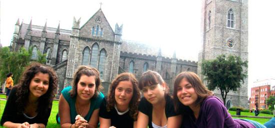Dubl&iacute;n. Becas mec